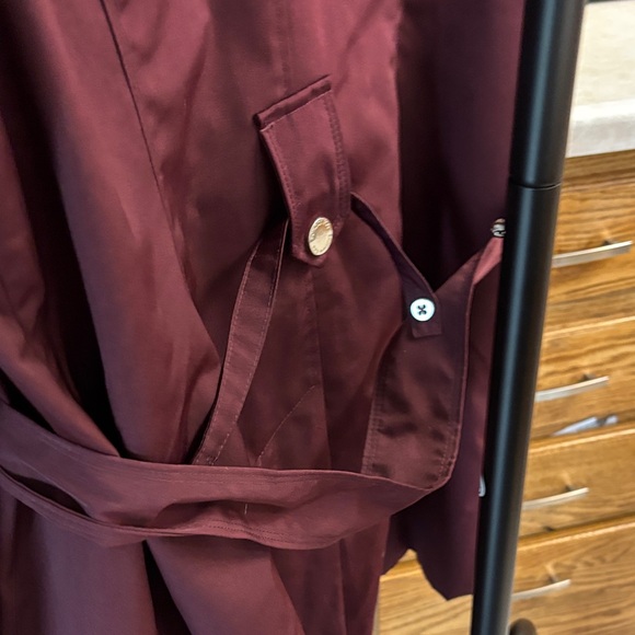 33-3 London Fog Women's Deep Burgundy/Plum Trench Coat - Picture 7 of 11